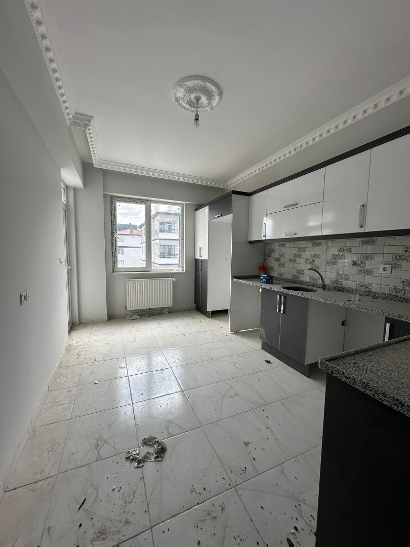 KAYSERİ DEVELİ HARMAN MAHALLESİNDE SATILIK SIFIR DAİRE